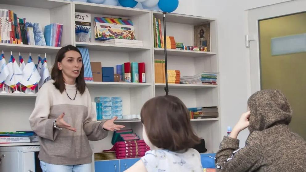 С маленькими пациентами онкоотделения ставропольской больницы встретилась автор детских книг