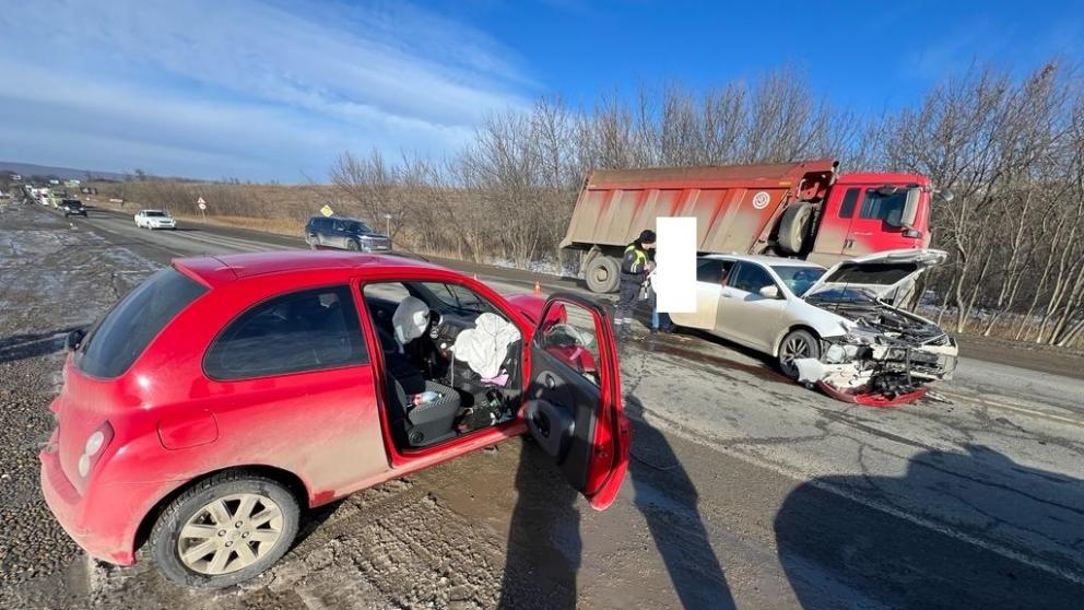 В Шпаковском округе выезд на встречную полосу привел к аварии