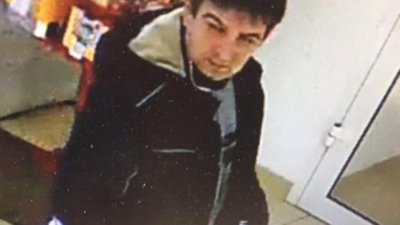 В Кочубеевском районе мошенник забрал товар и деньги, уплаченные за него