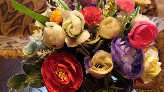 На Ставрополье талантливая семья дарит соседям подарки для интерьера