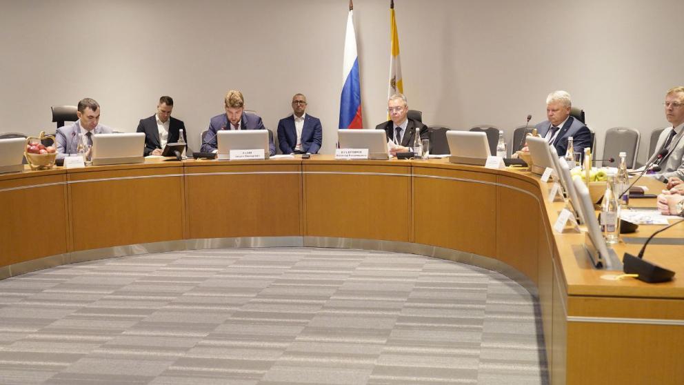 Глава Ставрополья проинформировал вице-премьера РФ о ходе полевых работ в крае