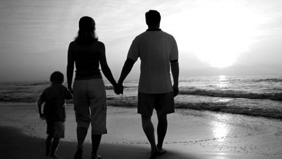 Янтарная бусинка