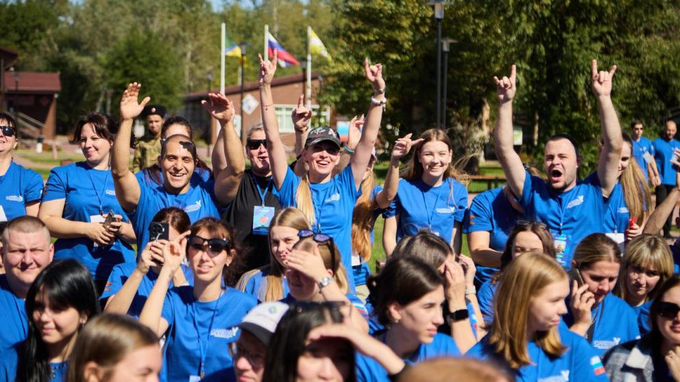 В Невинномысске финишировал фестиваль работающей молодежи «Слияние-2025»