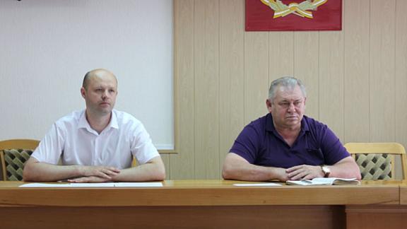 В Невинномысске объявили войну сорной растительности