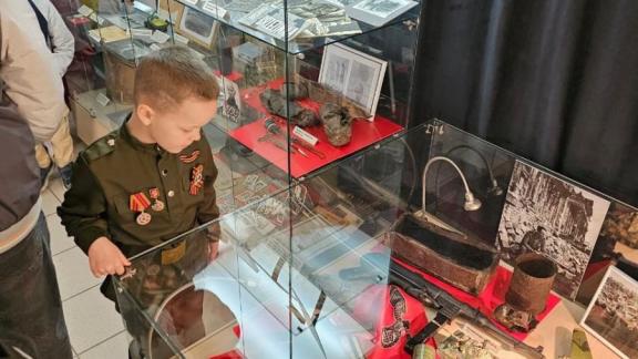 Урок мужества прошёл в Ставрополе для детей сотрудников управления ФСИН