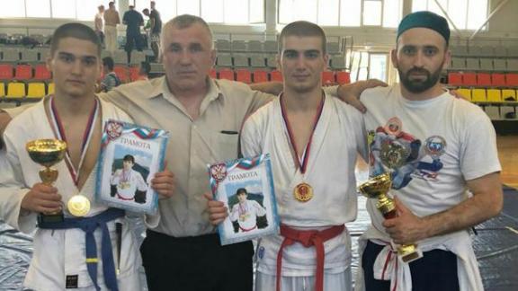 Турнир по рукопашному бою памяти ставропольца Раджабова прошёл в Левокумском