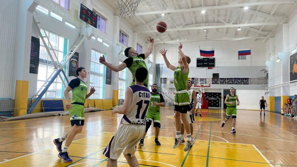 Состоялись матчи 14 тура чемпионата Ставропольского края по баскетболу