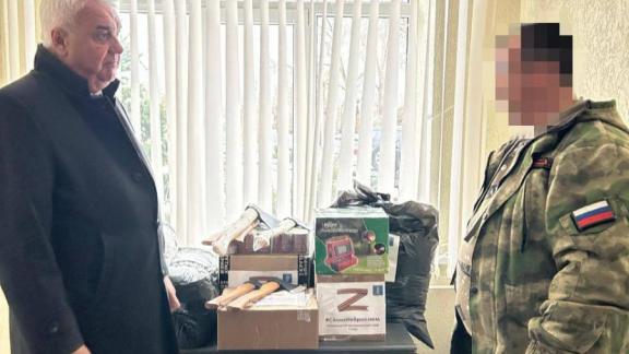Бойцу СВО из Новоселицкого округа передали необходимую гуманитарную помощь