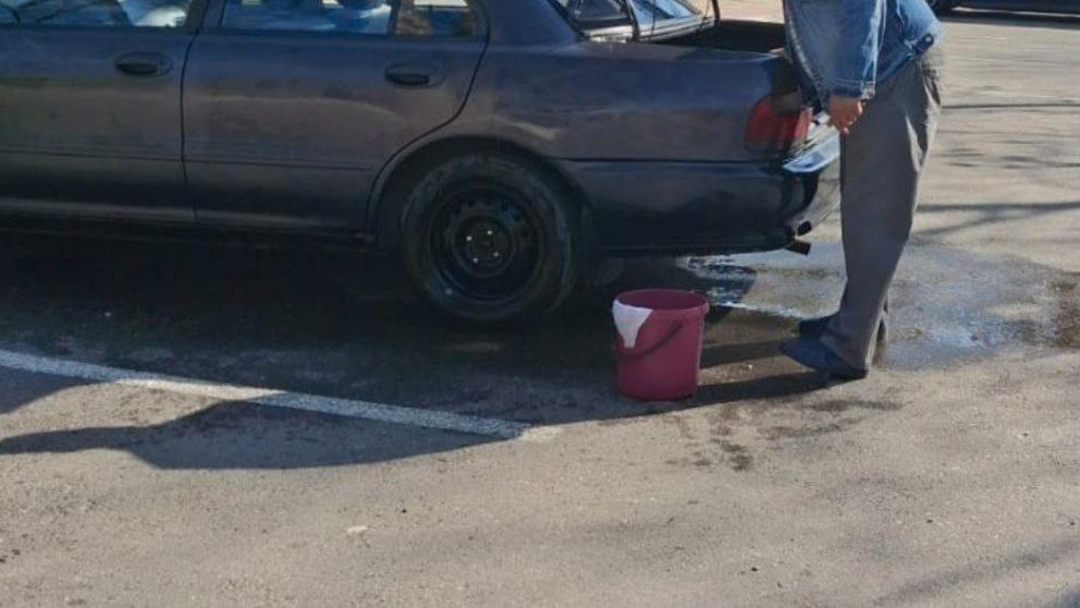 В Ессентуках автолюбители устроили «народную» мойку машин