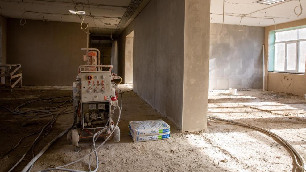 В Ставрополе в рамках федеральной программы ремонтируют школы 