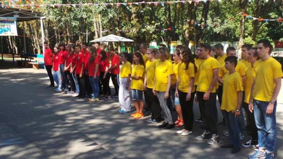 Одаренных детей приняли в пятигорском центре «Солнечный»