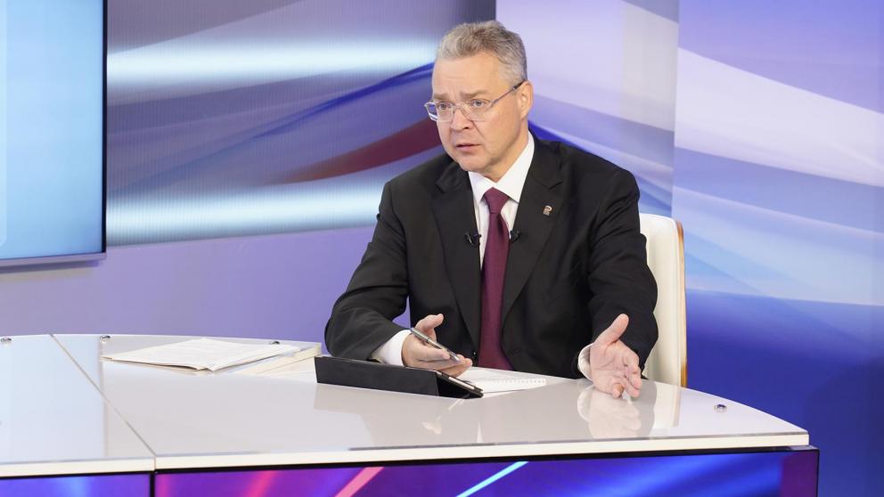 Губернатор Владимиров рассказал, вести ли детей в школу при опасности БПЛА