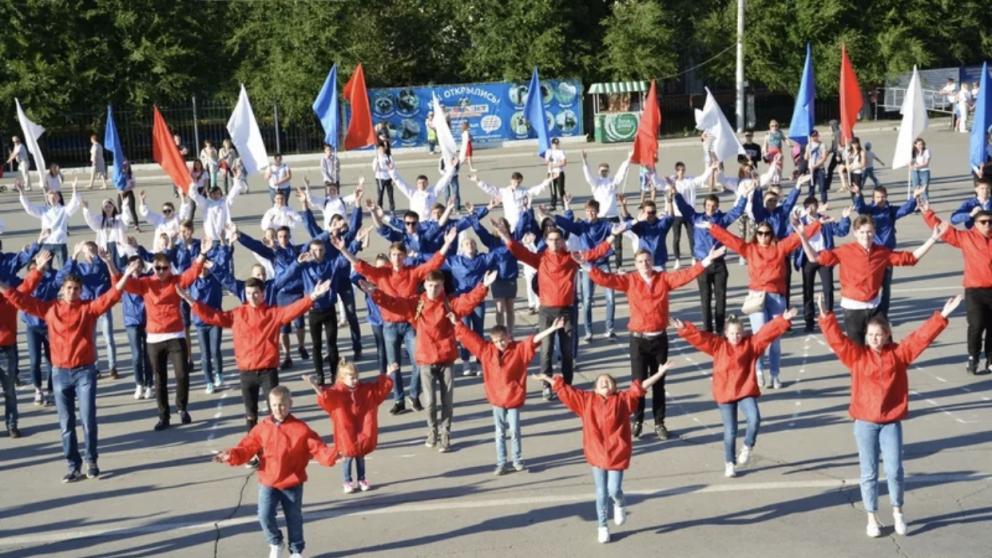 В Железноводске более 4 тысяч человек одновременно исполнят гимн России