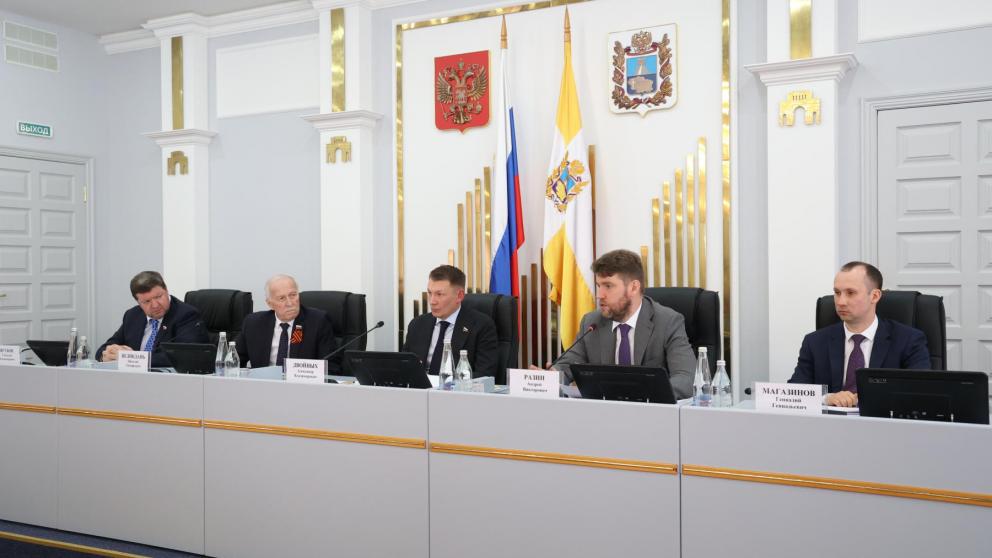 В Думе Ставропольского края прошло совещание по вопросам развития мелиоративного комплекса