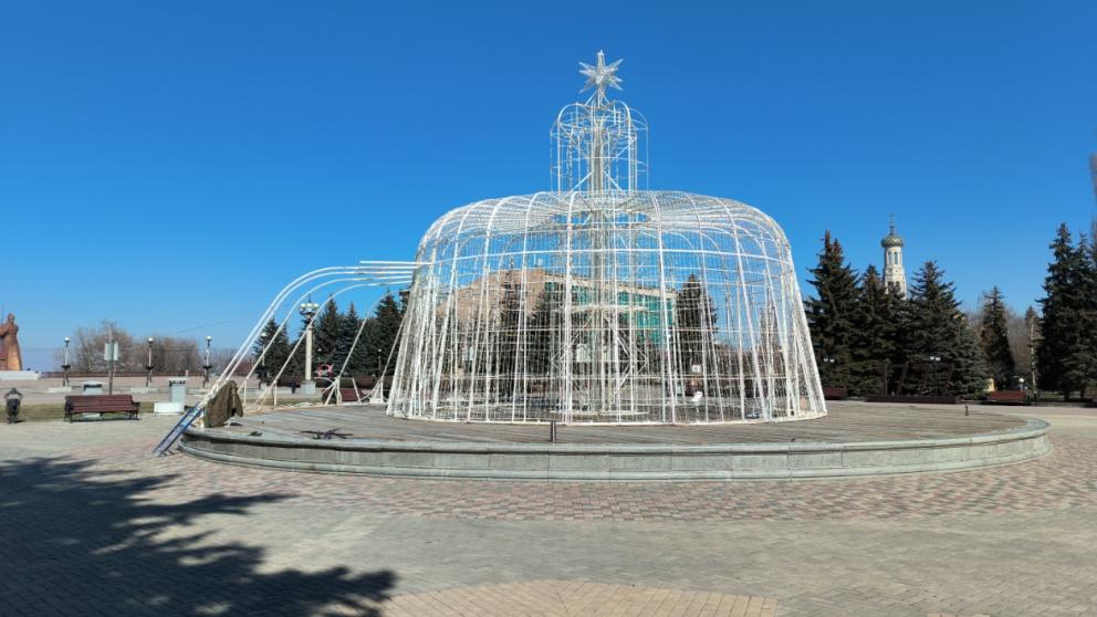 В Ставрополе демонтируют зимние фонтаны