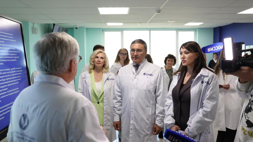 Глава минобрнауки оценил потенциал геномного центра СКФУ