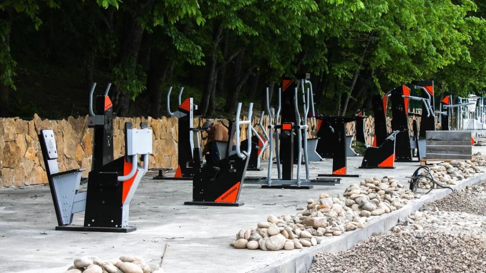 В Железноводске обустраивают новый оздоровительный комплекс под открытым небом