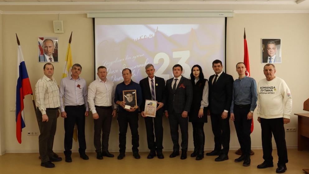 Сыну старшего сержанта Горбовского передали потерянную награду в Ставрополе