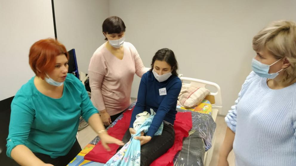 Ставропольские волонтёры обучились новым техникам паллиативного ухода