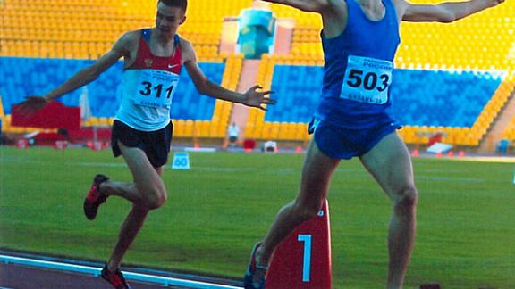 Ставропольские легкоатлеты-юниоры вернулись из Казани с наградами первенства страны