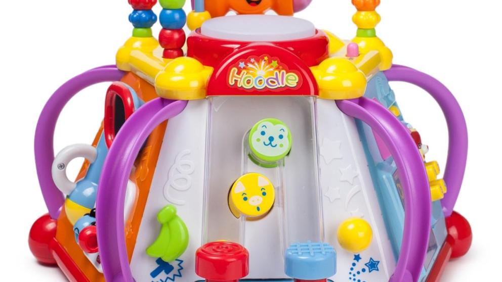 Как выбирать детские игрушки по возрасту