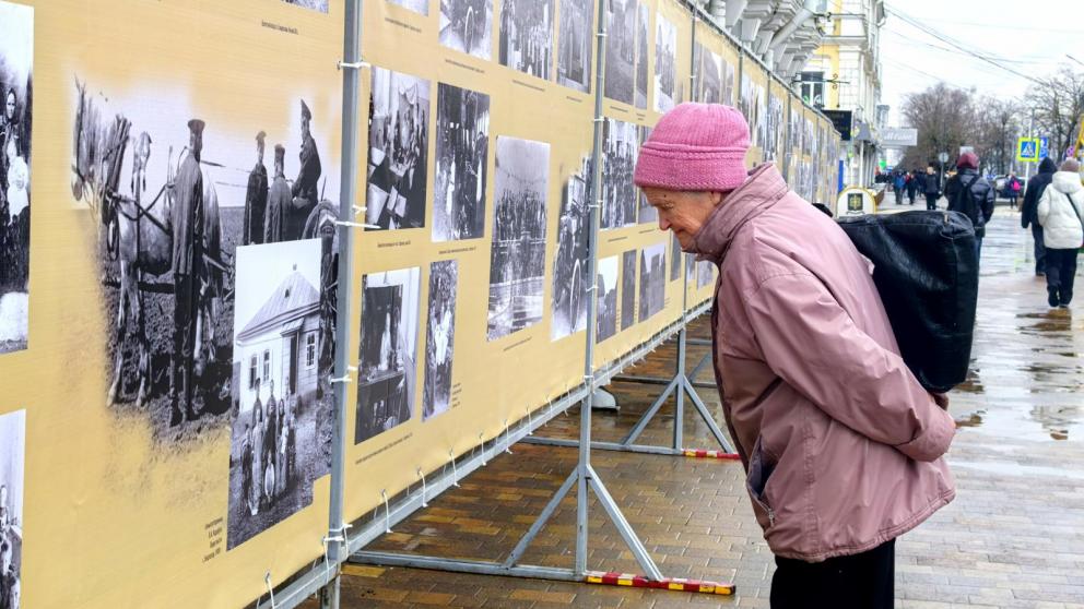 В Ставрополе открылась баннерная выставка к Году единства народов России