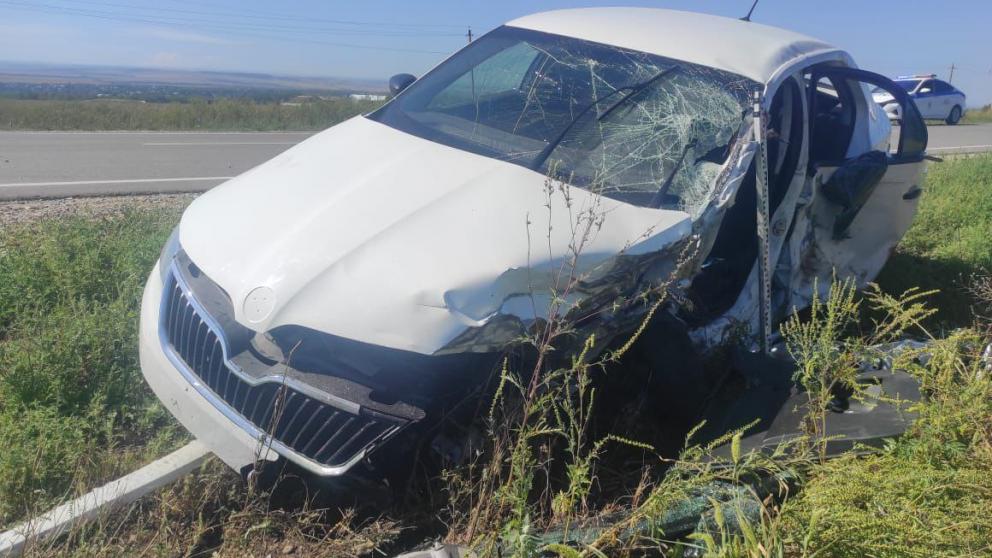 Два человека пострадали в ДТП с грузовиком в Предгорном округе