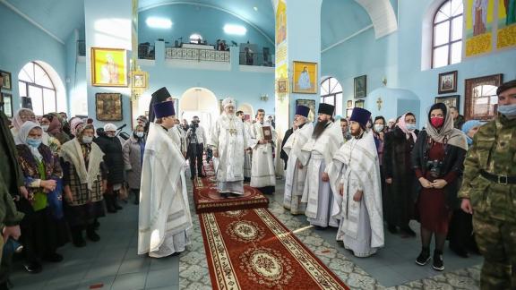 В ставропольском селе Надежда освятили храм иконы Божией Матери «Знамение»