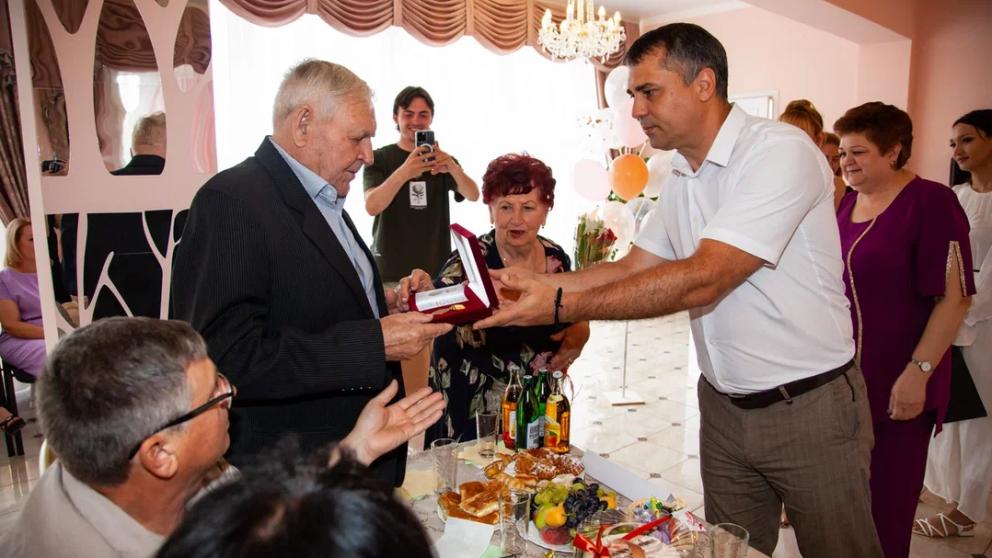 «Единая Россия» организовала на Ставрополье праздничные мероприятия