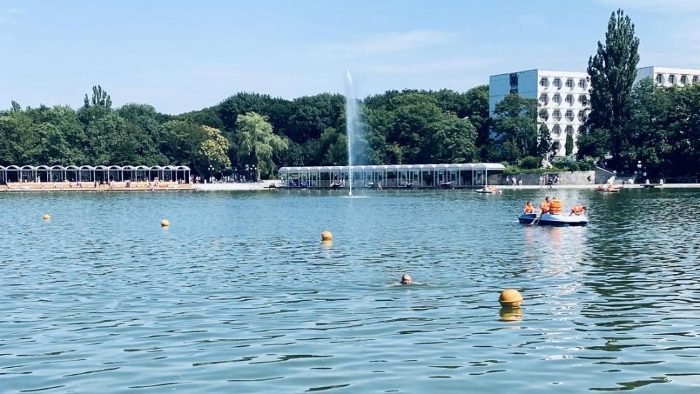 На Курортном озере Железноводска ежедневно будет играть музыка