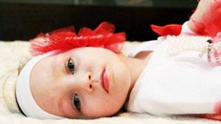 Василисе Кувалдиной с ДЦП требуется лечение. Ваша помощь необходима!