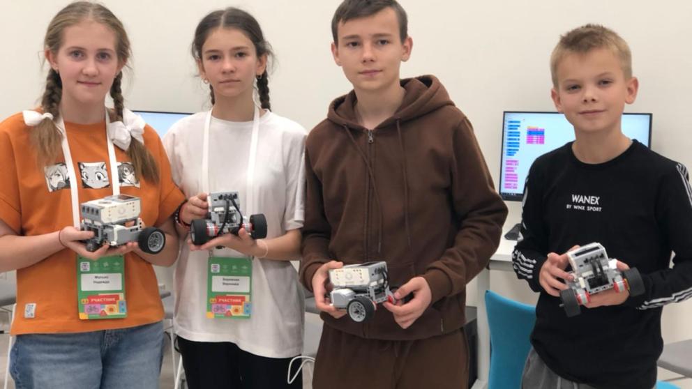 Ставропольские школьники приняли участие во Всероссийском форуме юных инспекторов движения