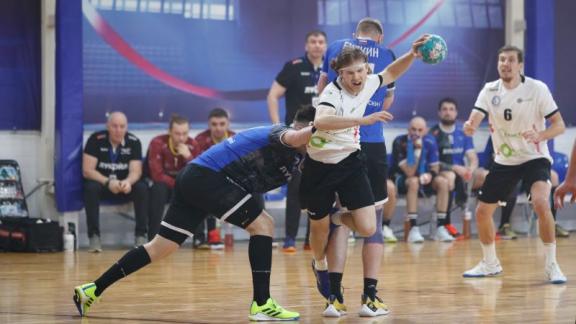 Ряды ставропольского «Виктора» пополнили гандбольные новички