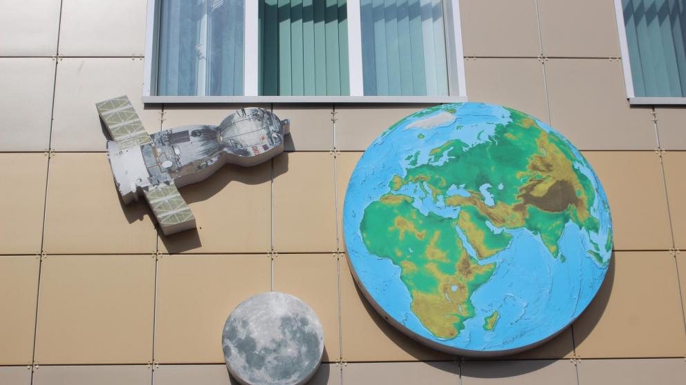 Будущие космонавты и инженеры учатся в космошколе Невинномысска