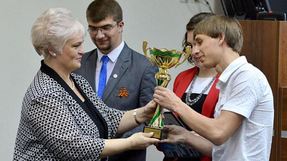 23 молодых ставропольца признаны «УМНИКАМИ России»