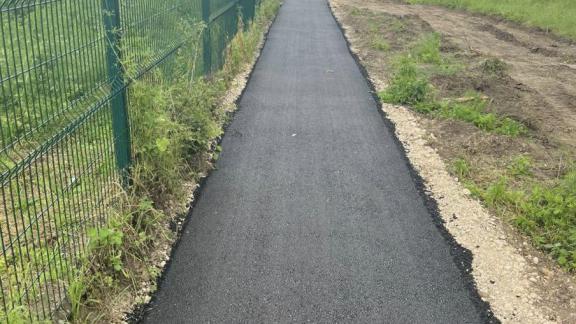 В посёлке Новоульяновском появилась пешеходная дорожка к важным соцобъектам