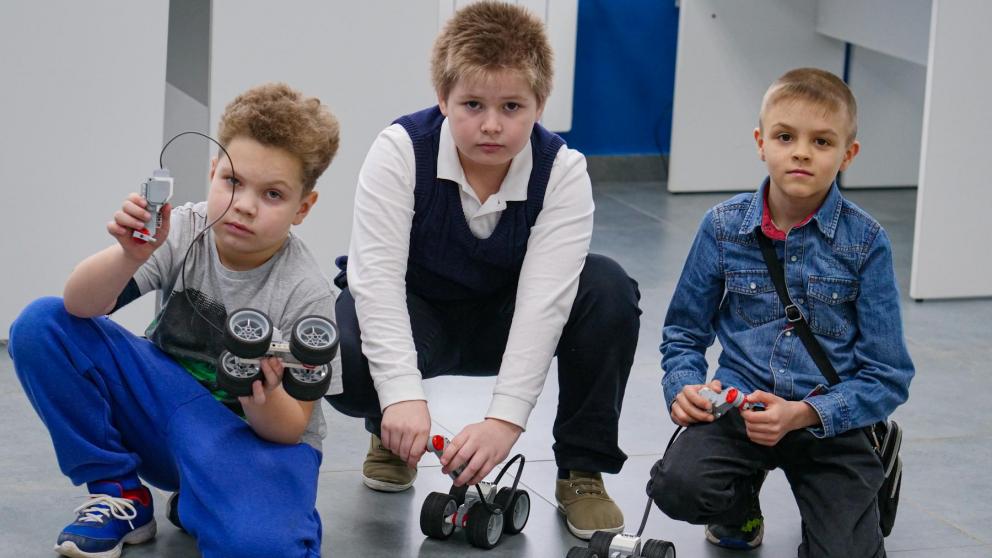 В «Кванториуме» Невинномысска школьники собрали роботележку