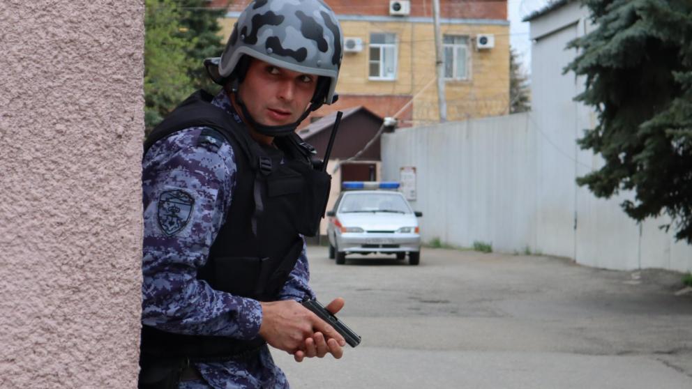 Конкурс профмастерства прошёл среди росгвардейцев на Ставрополье