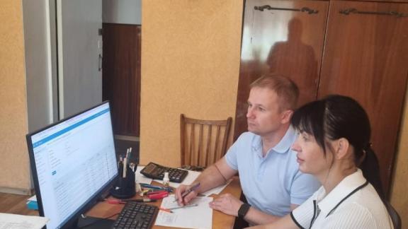 Ставропольские специалисты обучили сотрудников администрации Антрацита работе в системе ГИС ЖКХ