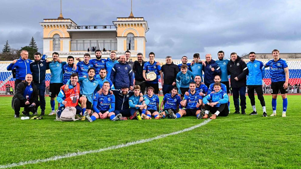 Футболисты ставропольского «Динамо» на своём поле отпраздновали второй успех