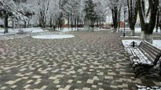 Реконструкцию сквера Победы в посёлке Горячеводском на Ставрополье завершат до конца года
