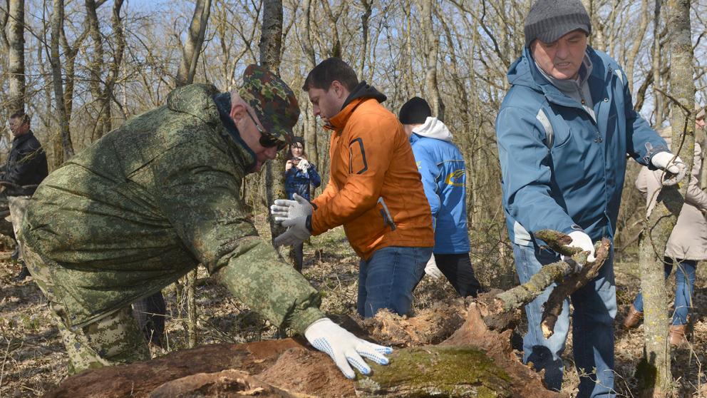 70 тысяч жителей Ставрополья вышли на масштабный субботник