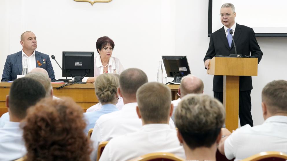 Губернатор Владимиров поблагодарил глав территорий за поддержку бойцов СВО