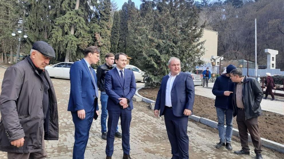 Глава департамента реализации госпрограммы СКФО посетил Кисловодск