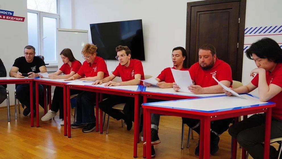 Будущий спектакль актеры и студенты обсудили на общественной площадке в Ставропольском крае