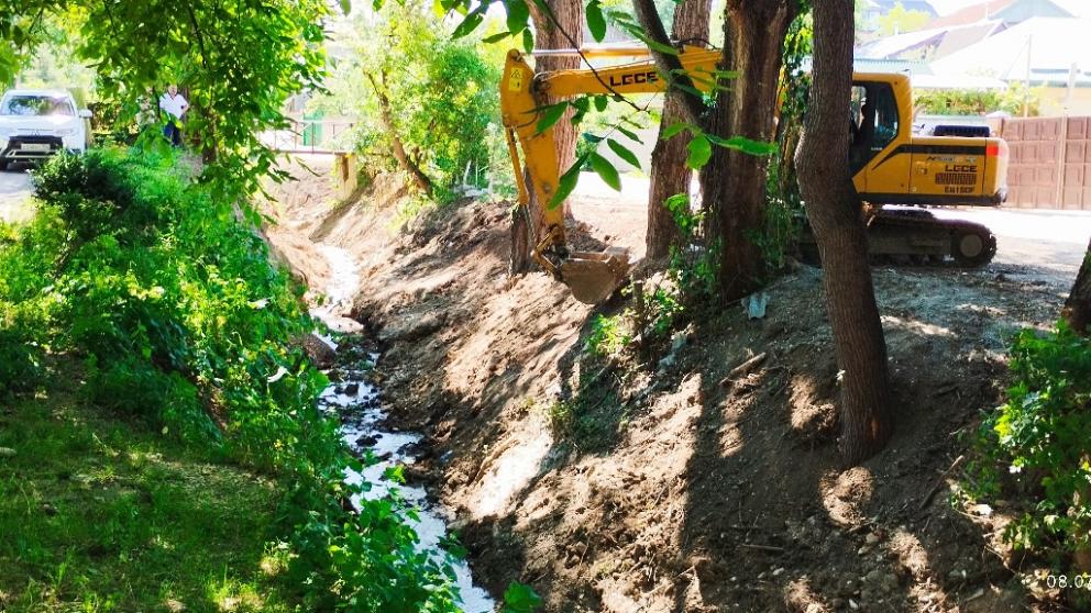 Расчистку русла реки Белой на Ставрополье завершат до конца года