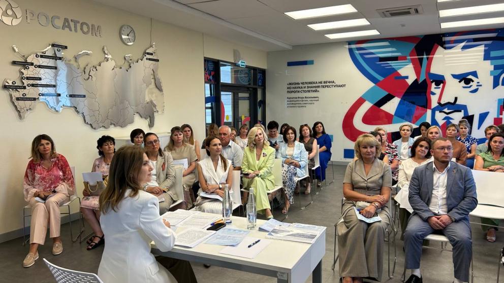 На Ставрополье обсудили вопросы повышения квалификации педагогических работников