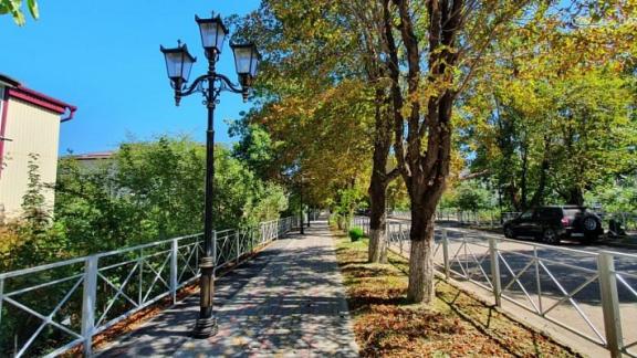 В ставропольской станице Ессентукской отрыли благоустроенную аллею