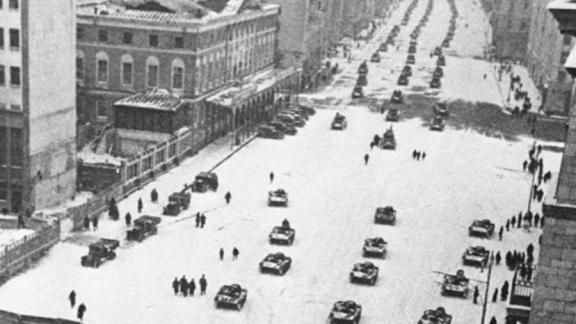 Владимир Владимиров: Помня подвиг героев, мы сохраняем связь поколений