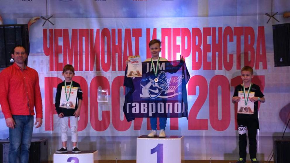 Ставропольские танцоры триумфально выступили на чемпионате России в Санкт-Петербурге